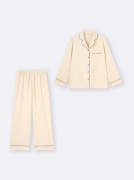 JESMARY - Xưởng Gia Công Đồ Bộ Mặc Nhà Cao Cấp & Xưởng Sản Xuất Đồ Pyjama Lụa Theo Yêu Cầu JESMARY: Giải Pháp Tối Ưu Doanh Thu Cho Nhà Phân Phối B2